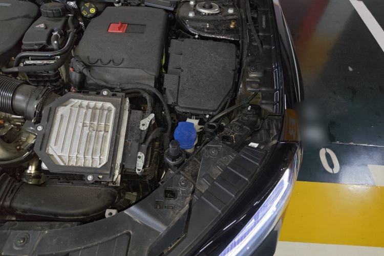 Used Mercedes-Benz GLB 2025 GLB 220 Sport Edition Engine Bay Left