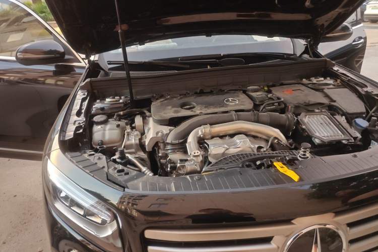 Used Mercedes-Benz GLB 2025 GLB 220 Sport Edition Engine Bay Right