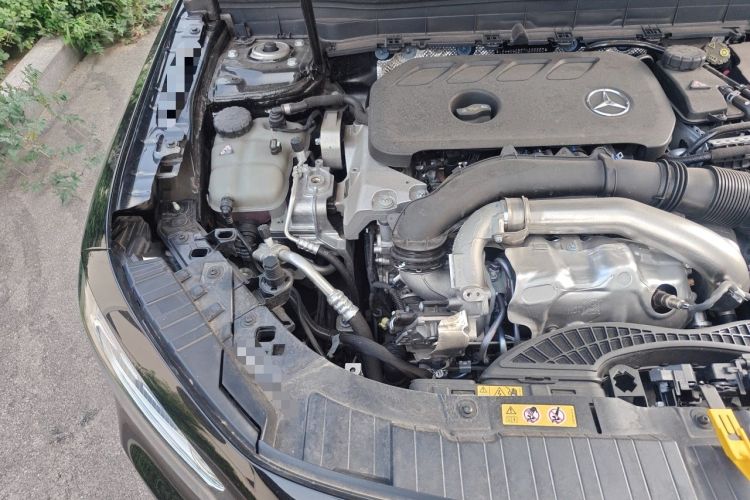 Used Mercedes-Benz GLB 2025 GLB 220 Sport Edition Engine Bay Right