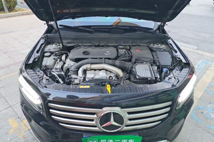 Used Mercedes-Benz GLB 2025 GLB 220 Sport Edition Engine Bay