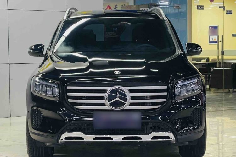Used Mercedes-Benz GLB 2025 GLB 220 Sport Edition Exterior 2