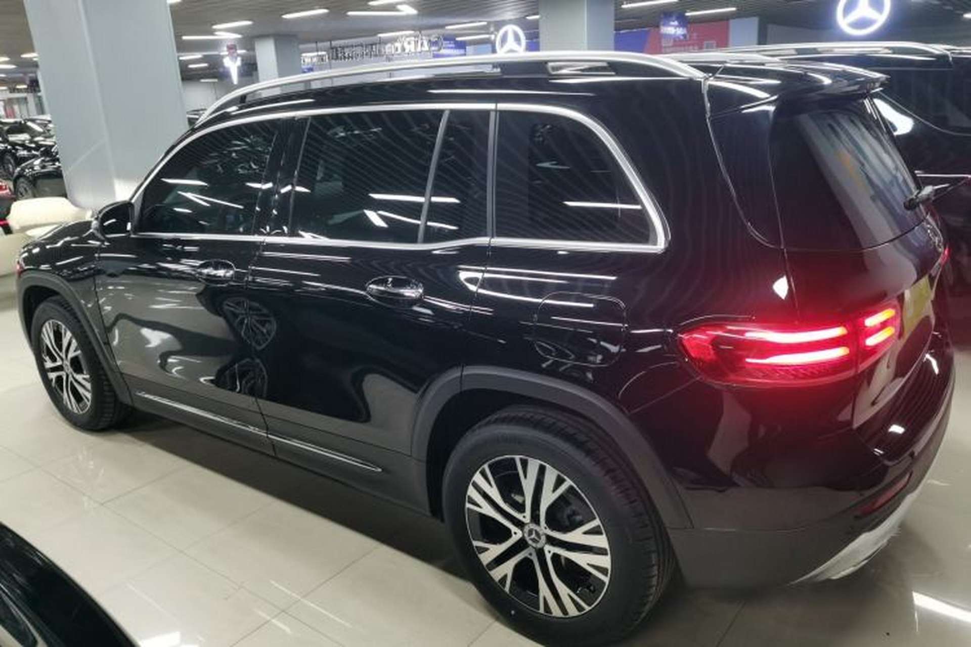Used Mercedes-Benz GLB 2025 GLB 220 Sport Edition Exterior 3