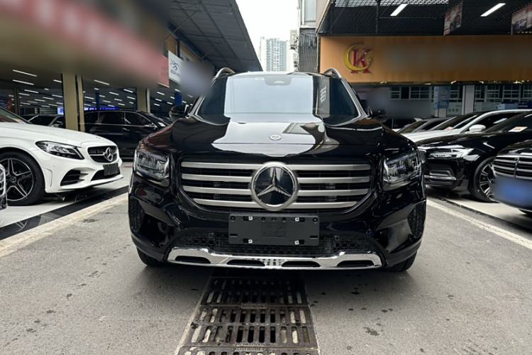 Used Mercedes-Benz GLB 2025 GLB 220 Sport Edition Exterior 8