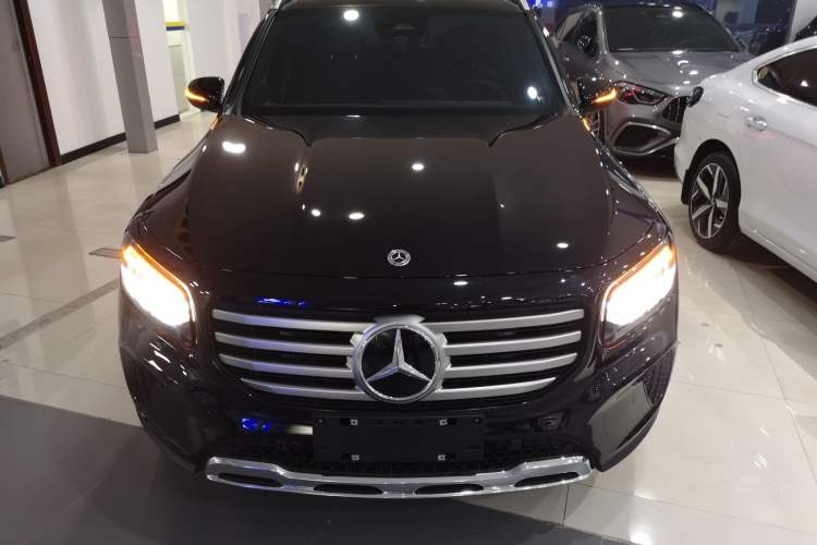 Used Mercedes-Benz GLB 2025 GLB 220 Sport Edition Front