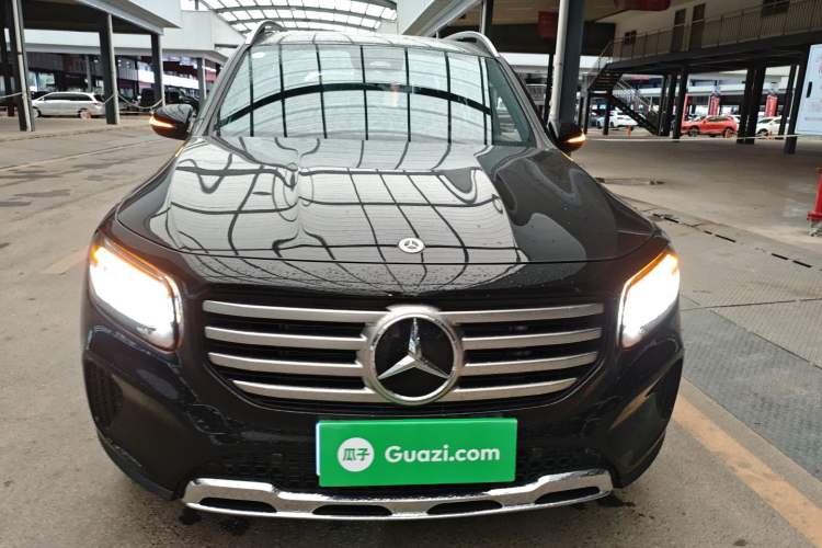 Used Mercedes-Benz GLB 2025 GLB 220 Fashion Model Front