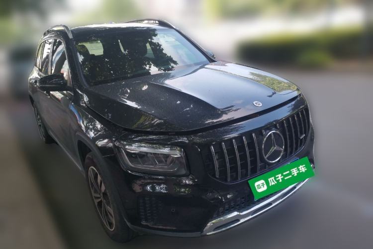 Used Mercedes-Benz GLB 2025 GLB 200 Dynamic Edition Front Right 45 Deg