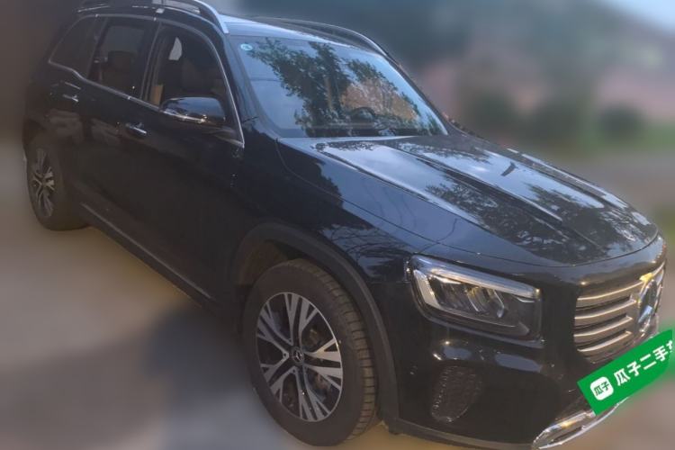 Used Mercedes-Benz GLB 2025 GLB 220 Sport Edition Front Right 45 Deg