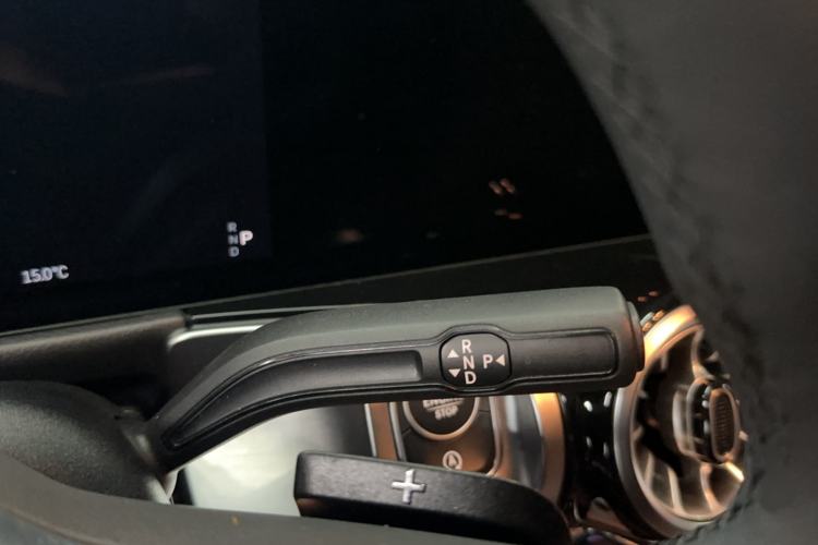 Used Mercedes-Benz GLB 2025 GLB 220 Fashion Model Gear Lever