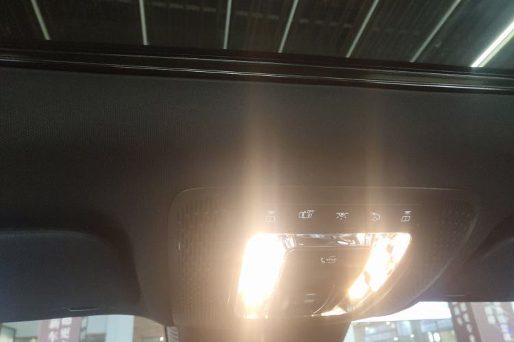 Used Mercedes-Benz GLB 2025 GLB 220 Sport Edition Headliner