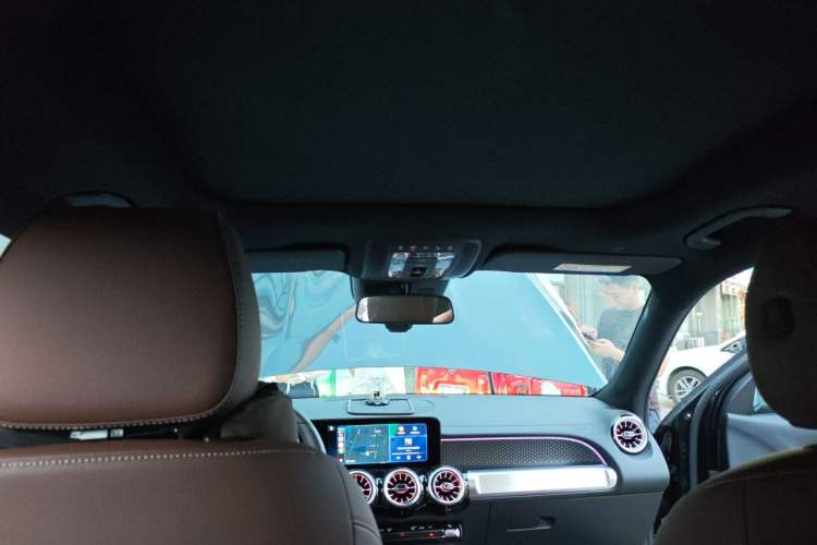 Used Mercedes-Benz GLB 2025 GLB 220 Sport Edition Headliner