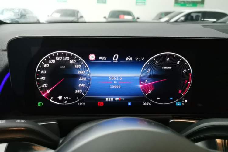 Used Mercedes-Benz GLB 2025 GLB 220 Sport Edition Instrument Cluster