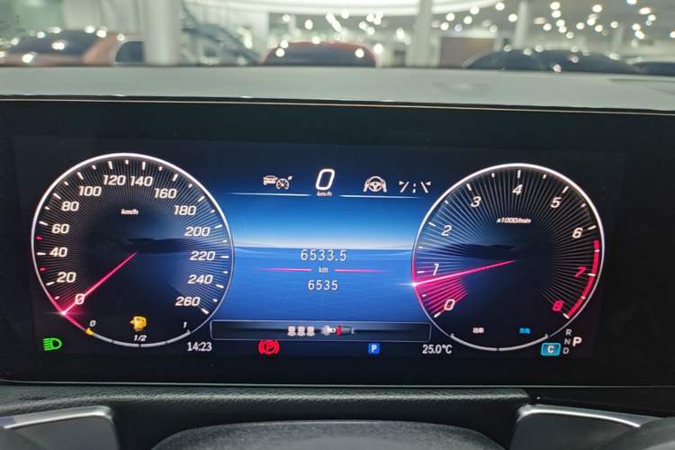 Used Mercedes-Benz GLB 2025 GLB 220 Sport Edition Instrument Cluster