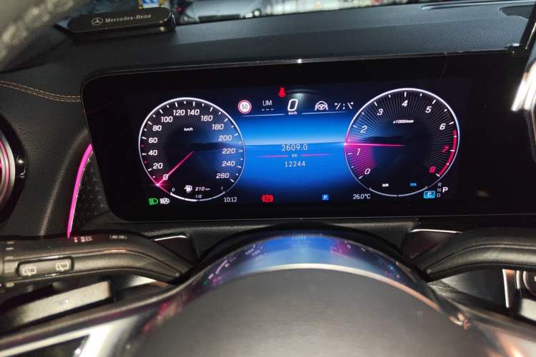 Used Mercedes-Benz GLB 2025 GLB 220 Sport Edition Instrument Cluster