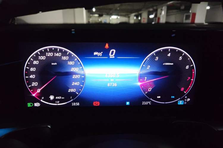 Used Mercedes-Benz GLB 2025 GLB 220 Fashion Model Instrument Cluster