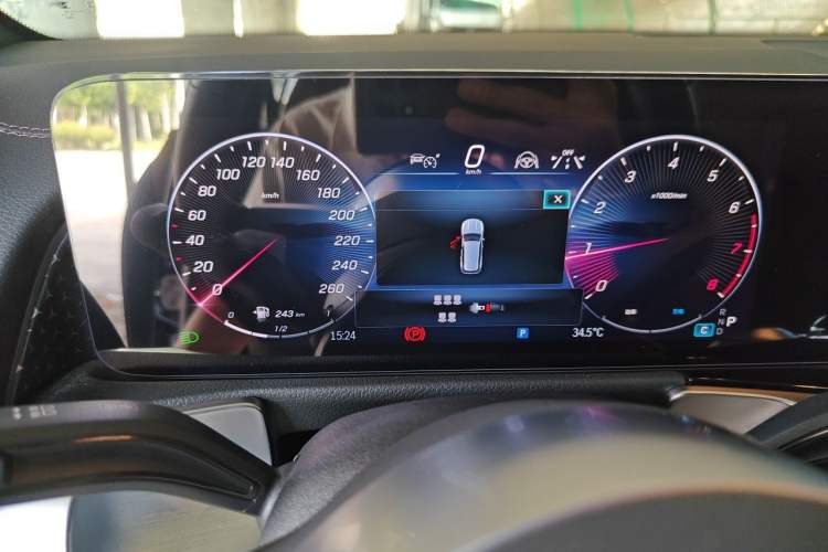 Used Mercedes-Benz GLB 2025 GLB 220 Fashion Model Instrument Cluster