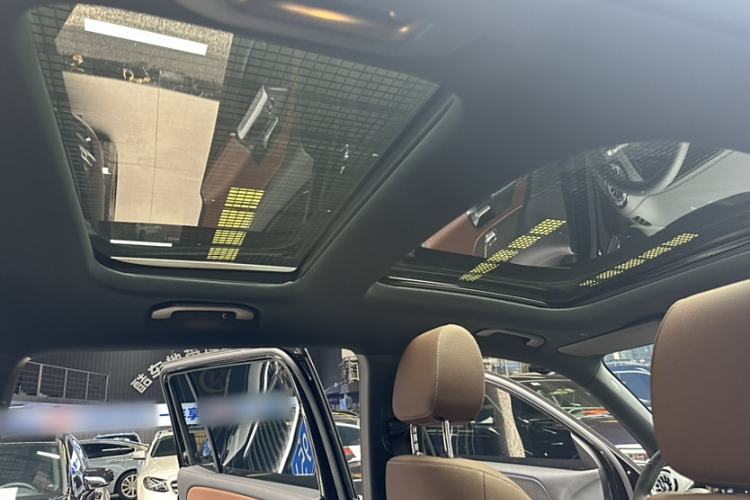 Used Mercedes-Benz GLB 2025 GLB 220 Sport Edition Interior 2