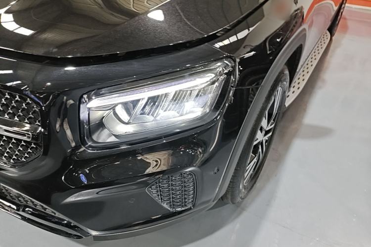 Used Mercedes-Benz GLB 2025 GLB 220 Sport Edition Left Front Headlight