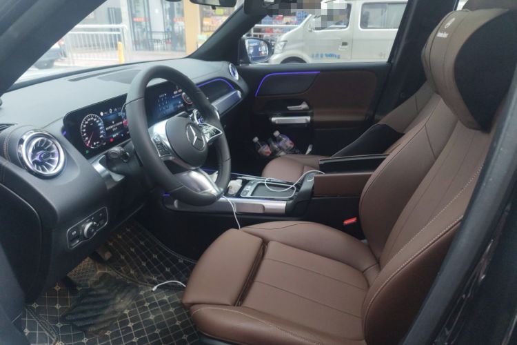 Used Mercedes-Benz GLB 2025 GLB 220 Sport Edition Left Front Seat