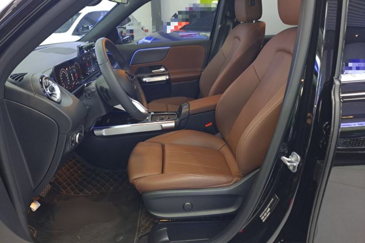 Used Mercedes-Benz GLB 2025 GLB 220 Sport Edition Left Front Seat