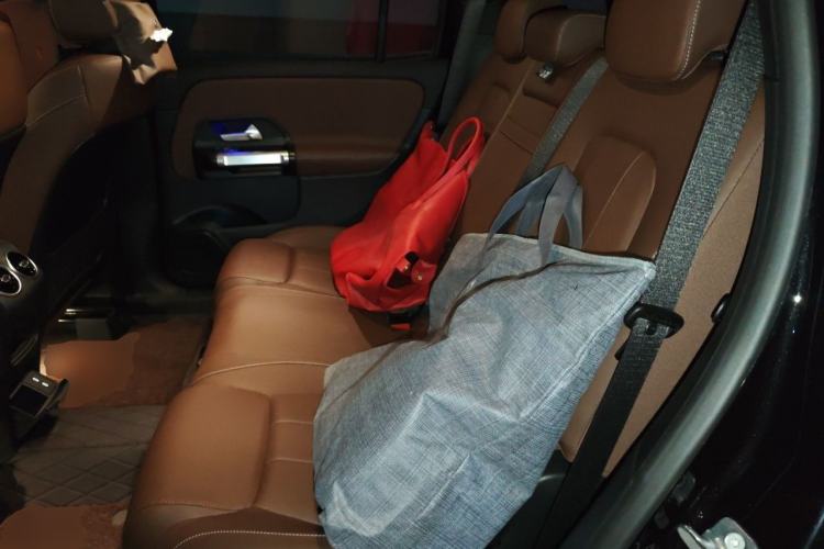 Used Mercedes-Benz GLB 2025 GLB 220 Sport Edition Left Rear Seat