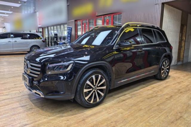 Używany Mercedes-Benz GLB 2025 GLB 220 Fashion Model