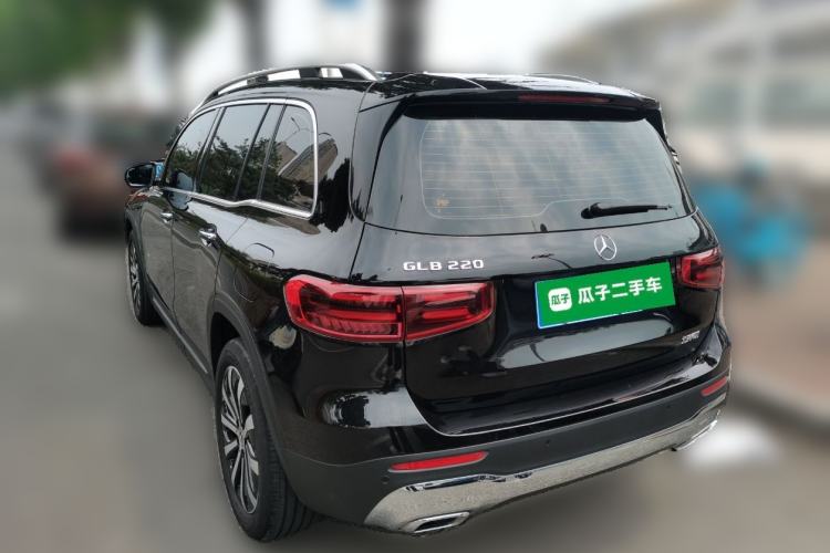 Used Mercedes-Benz GLB 2025 GLB 220 Fashion Model Rear Left 45 Deg