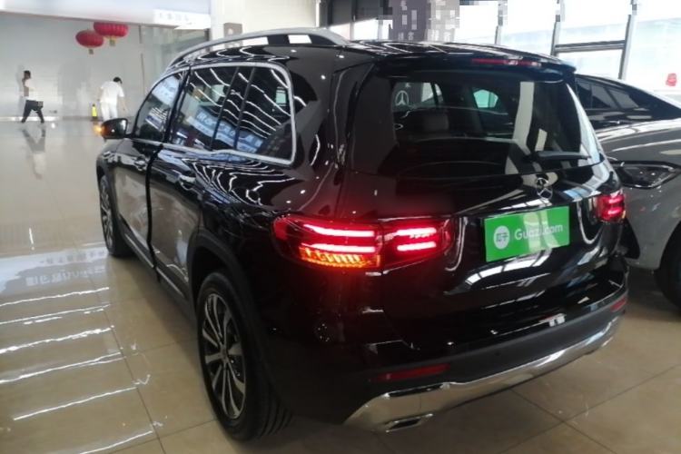 Used Mercedes-Benz GLB 2025 GLB 220 Fashion Model Rear Left 45 Deg