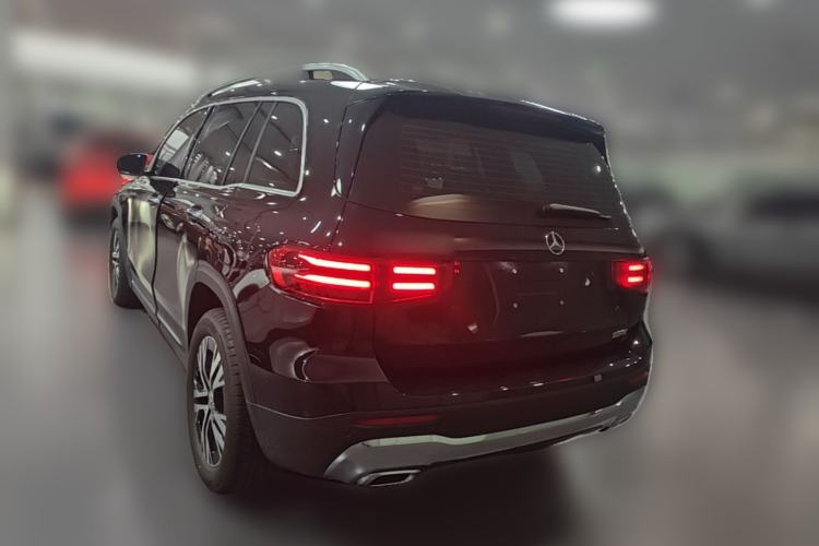 Used Mercedes-Benz GLB 2025 GLB 220 Sport Edition Rear Left 45 Deg