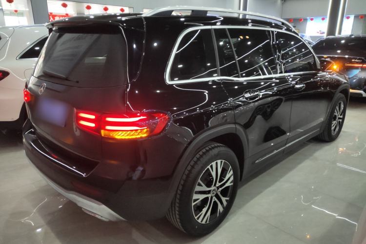 Used Mercedes-Benz GLB 2025 GLB 220 Sport Edition Rear Right 45 Deg