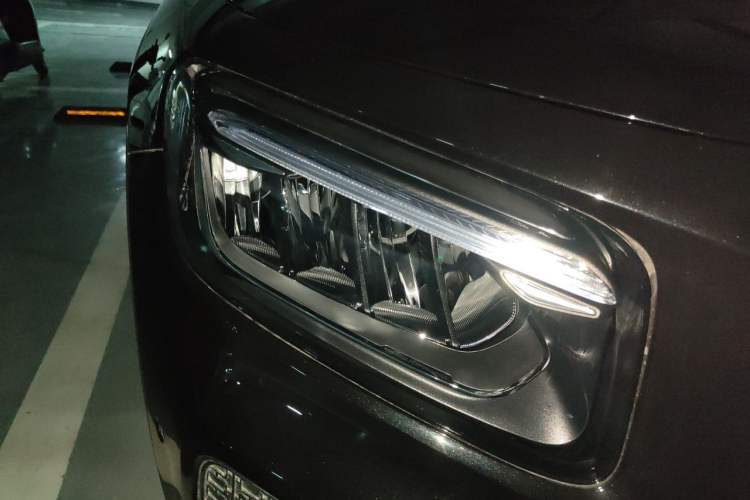 Used Mercedes-Benz GLB 2025 GLB 200 Dynamic Edition Right Front Headlight