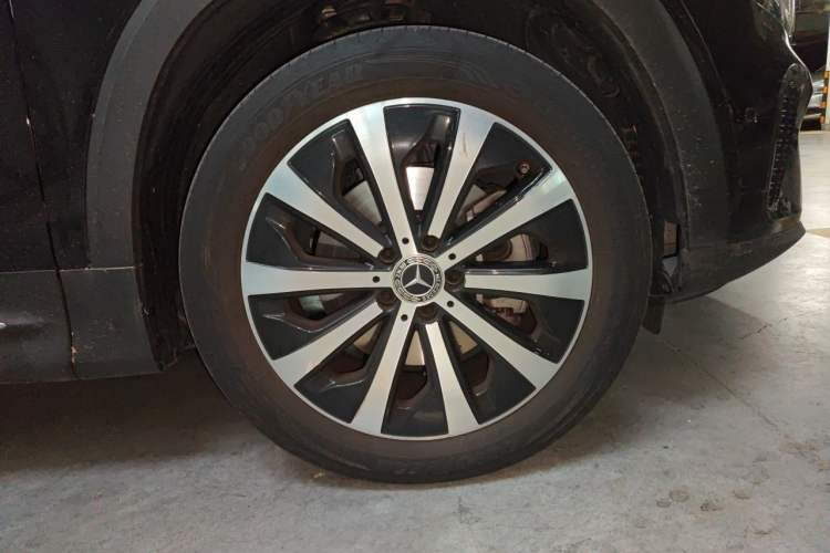 Used Mercedes-Benz GLB 2025 GLB 220 Fashion Model Right Front Wheel Hub