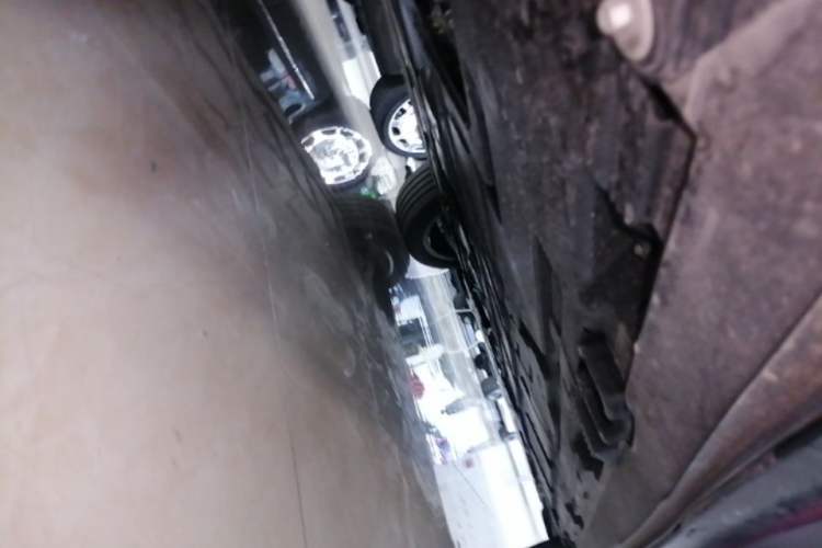 Used Mercedes-Benz GLB 2025 GLB 220 Fashion Model Right Side Sill