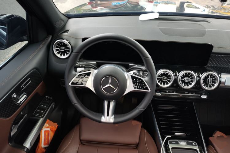 Used Mercedes-Benz GLB 2025 GLB 220 Fashion Model Steering Wheel