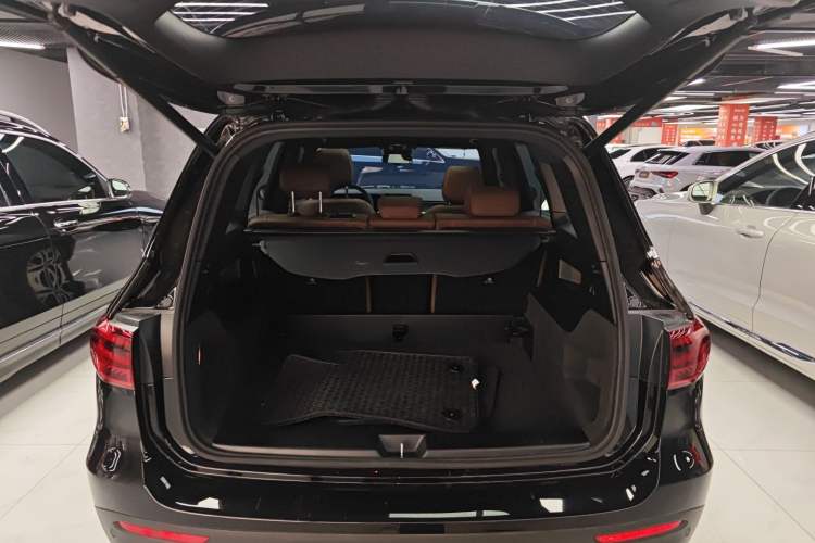 Used Mercedes-Benz GLB 2025 GLB 220 Sport Edition Trunk