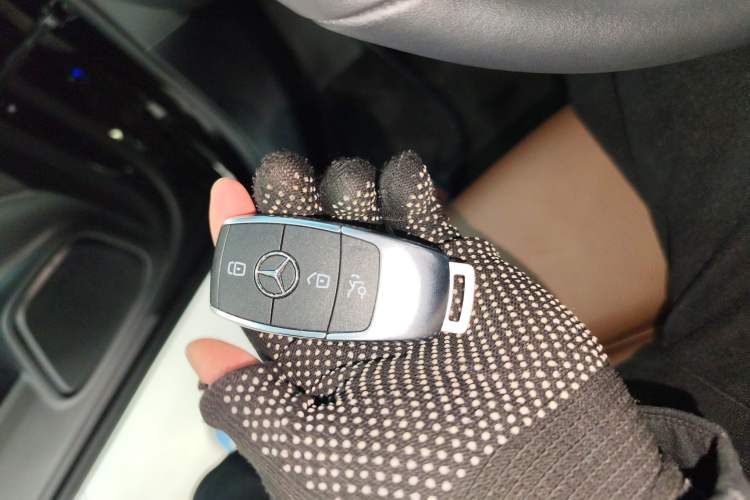 Used Mercedes-Benz GLB 2025 GLB 220 Sport Edition Vehicle Key