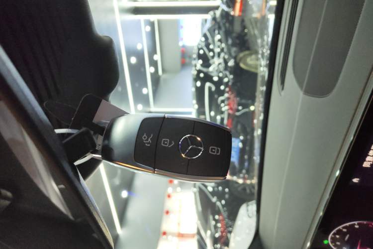 Used Mercedes-Benz GLB 2025 GLB 220 Sport Edition Vehicle Key
