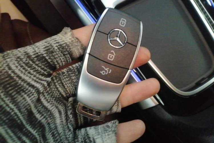 Used Mercedes-Benz GLB 2025 GLB 220 Fashion Model Vehicle Key