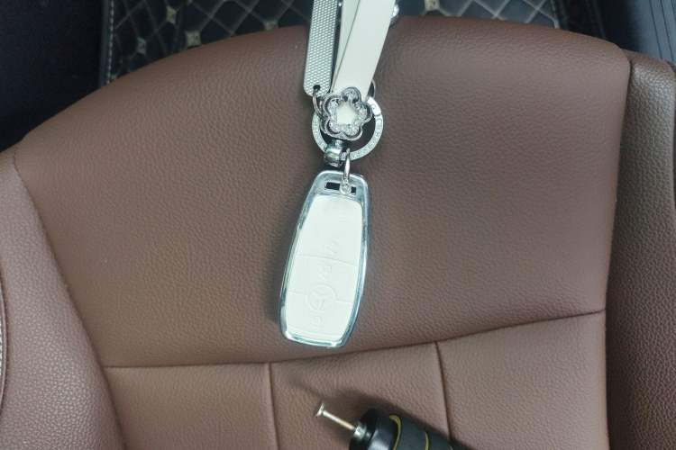Used Mercedes-Benz GLB 2025 GLB 220 Sport Edition Vehicle Key