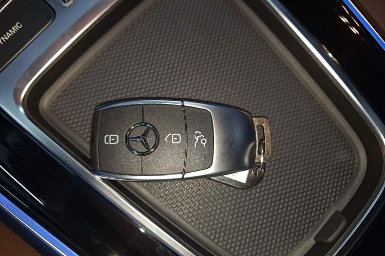 Used Mercedes-Benz GLB 2025 GLB 220 Sport Edition Vehicle Key