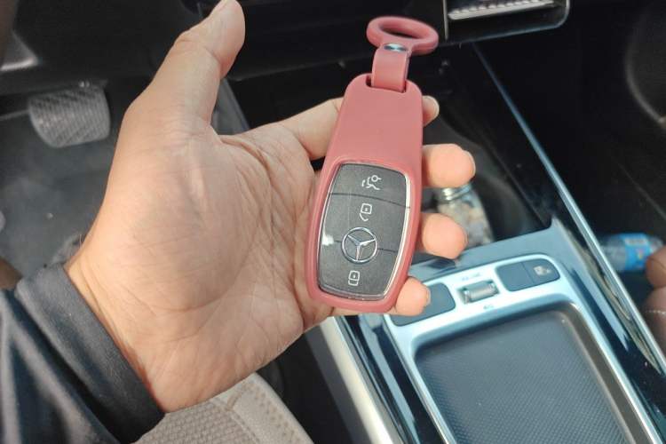 Used Mercedes-Benz GLB 2025 GLB 220 Sport Edition Vehicle Key