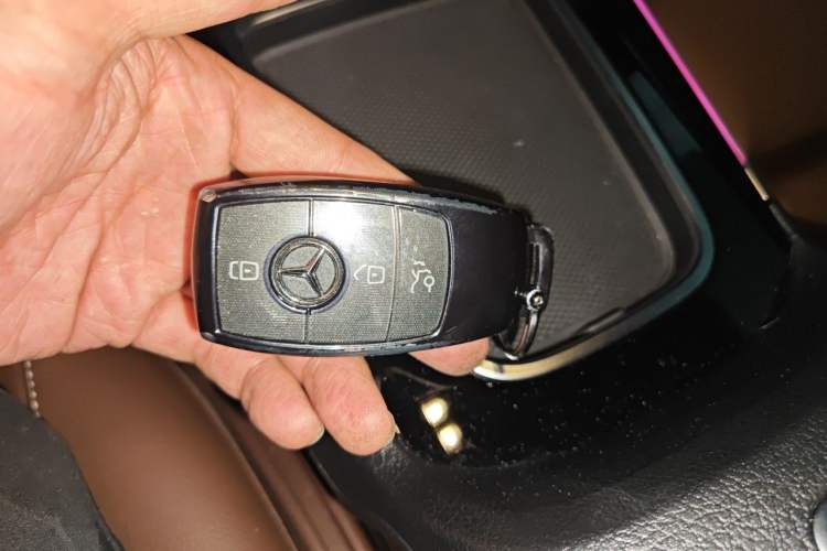 Used Mercedes-Benz GLB 2025 GLB 220 Fashion Model Vehicle Key
