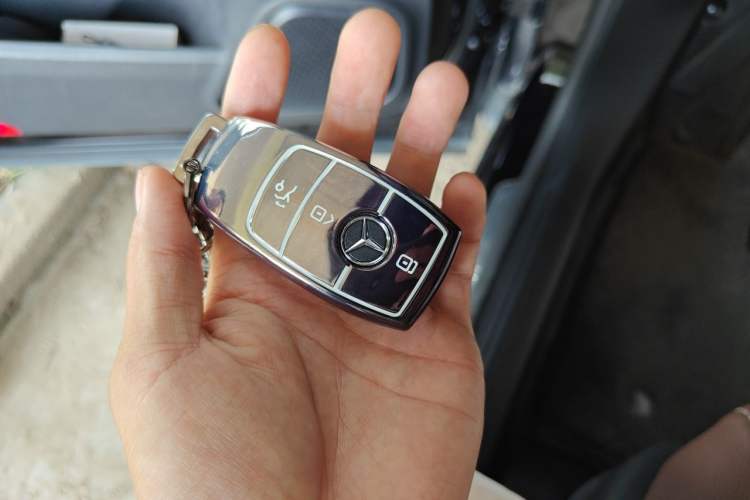 Used Mercedes-Benz GLB 2025 GLB 220 Fashion Model Vehicle Key