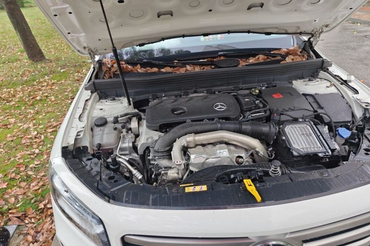 Used Mercedes-Benz GLB 2025 GLB 220 Sport Edition Engine Bay Right