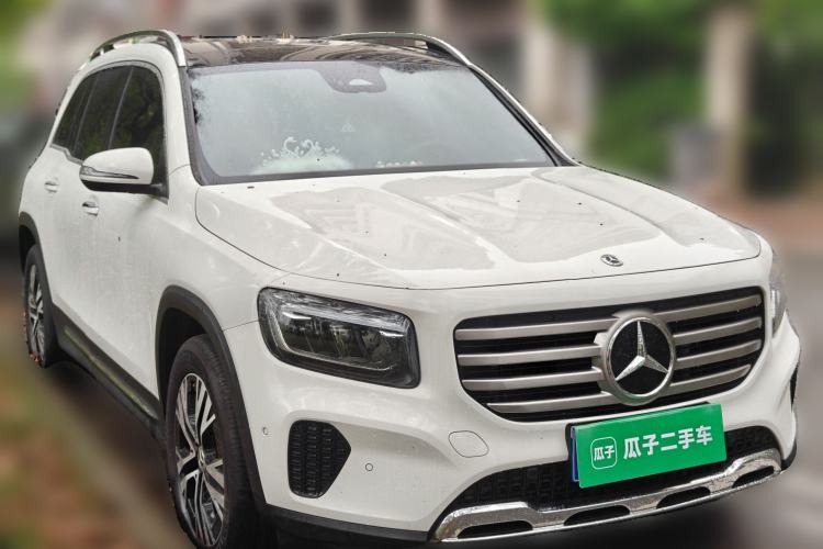 Used Mercedes-Benz GLB 2025 GLB 220 Sport Edition Front Right 45 Deg