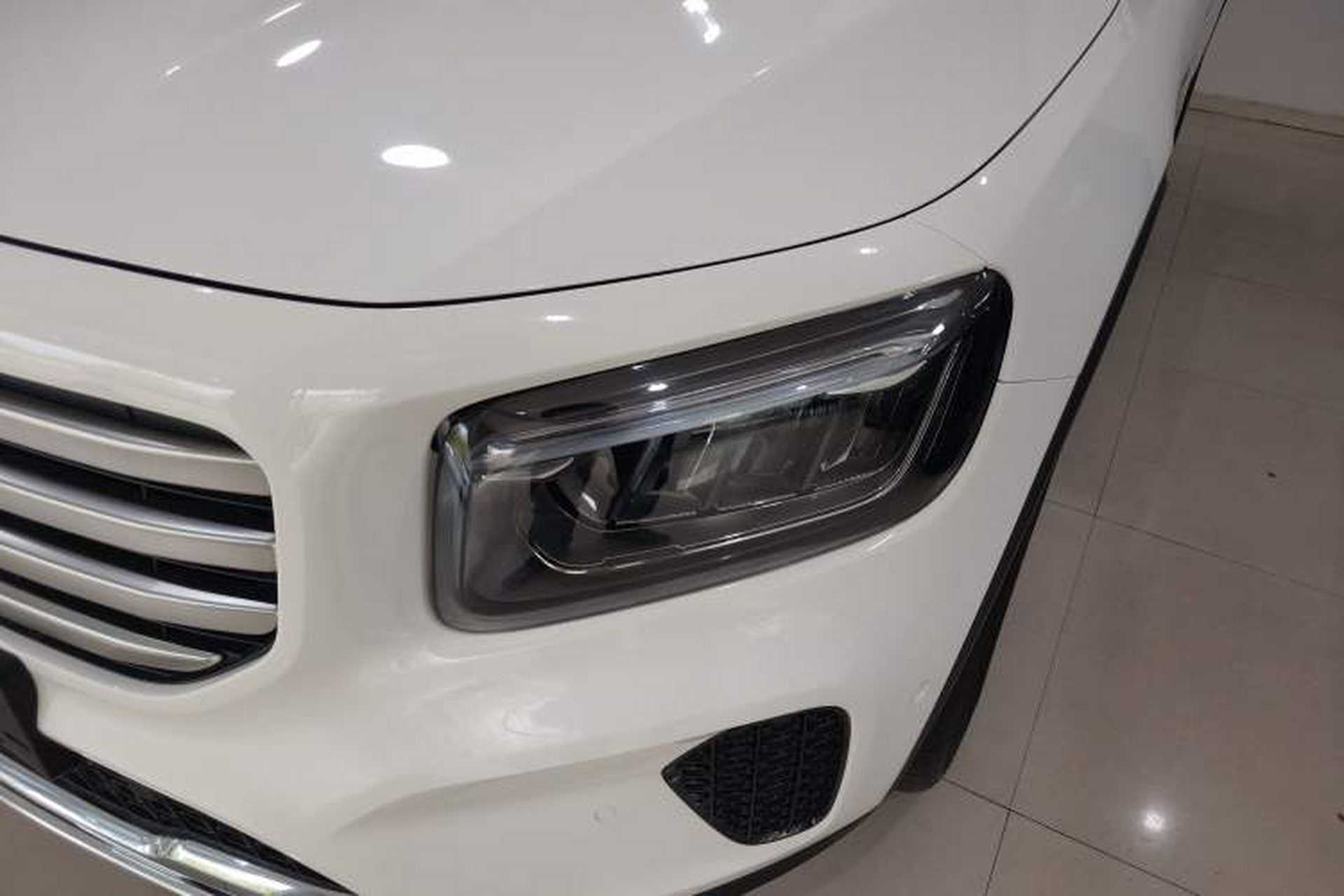 Used Mercedes-Benz GLB 2025 GLB 220 Sport Edition Left Front Headlight