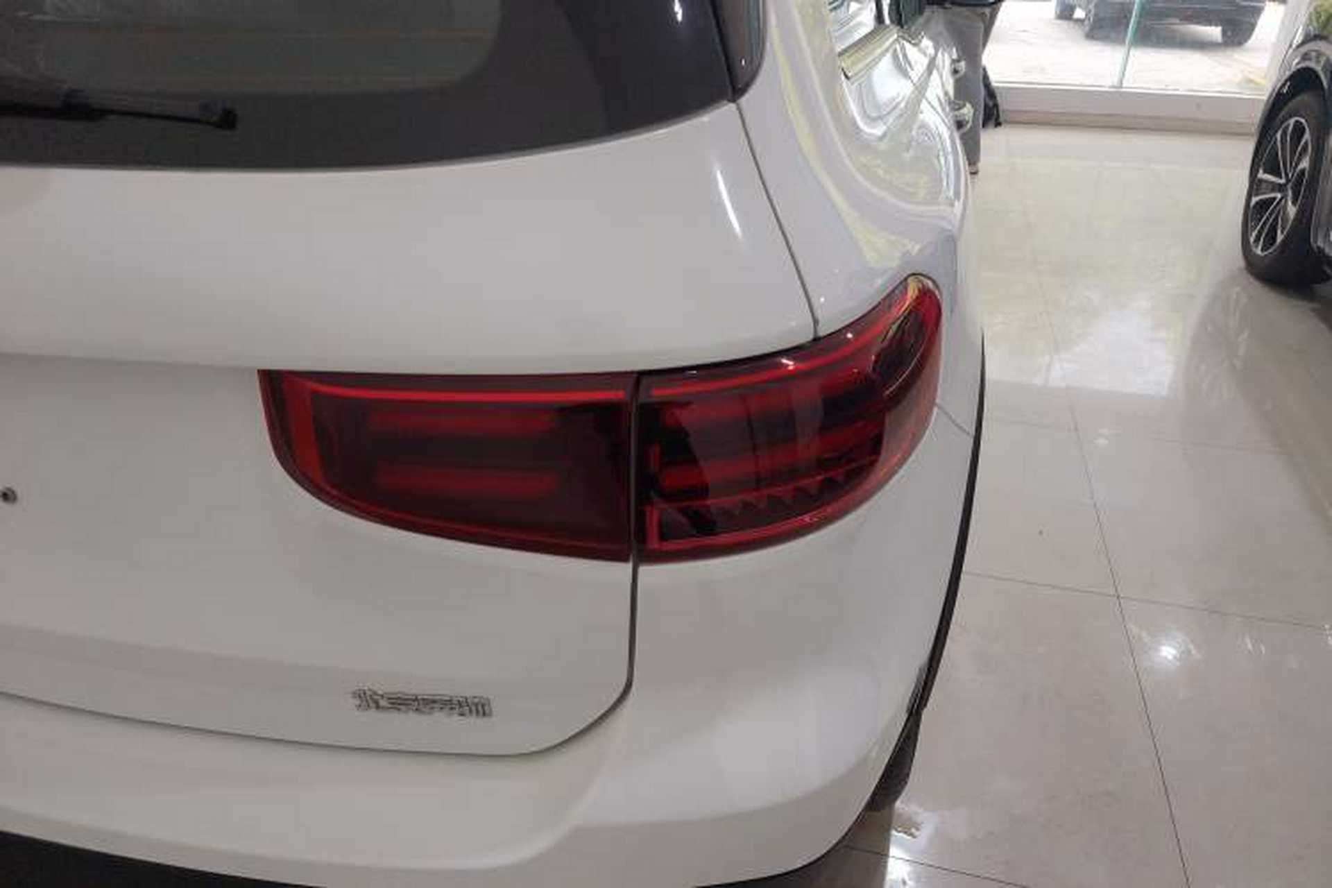 Used Mercedes-Benz GLB 2025 GLB 220 Sport Edition Right Rear Taillight