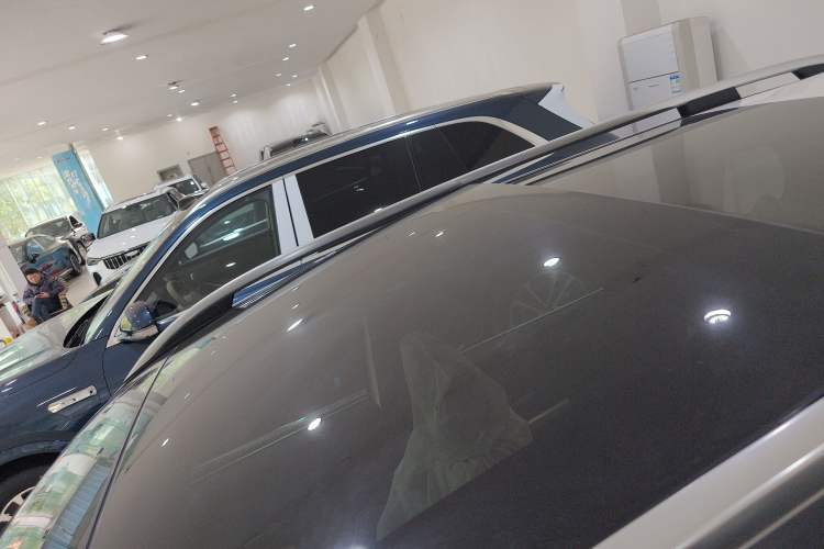 Used Mercedes-Benz GLB 2025 GLB 220 Sport Edition Roof