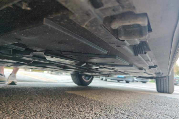 Used Mercedes-Benz GLB 2026 GLB 220 Dynamic Model Chassis Front Left