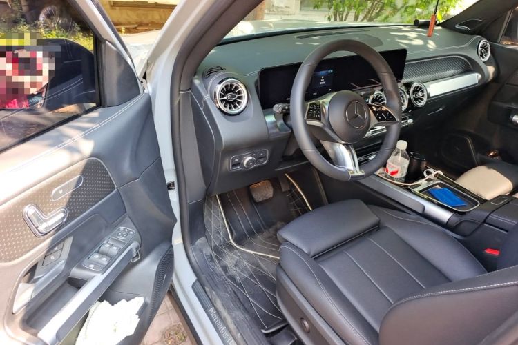 Used Mercedes-Benz GLB 2026 GLB 220 Collector’s Edition Driver Seat