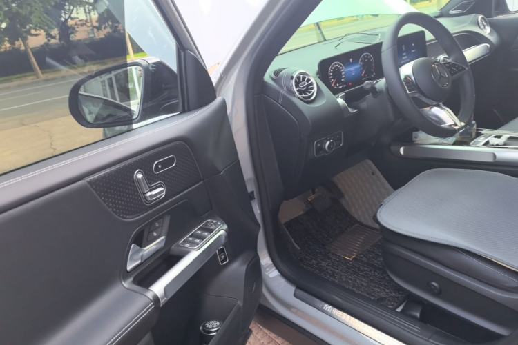 Used Mercedes-Benz GLB 2026 GLB 220 Collector’s Edition Driver Seat